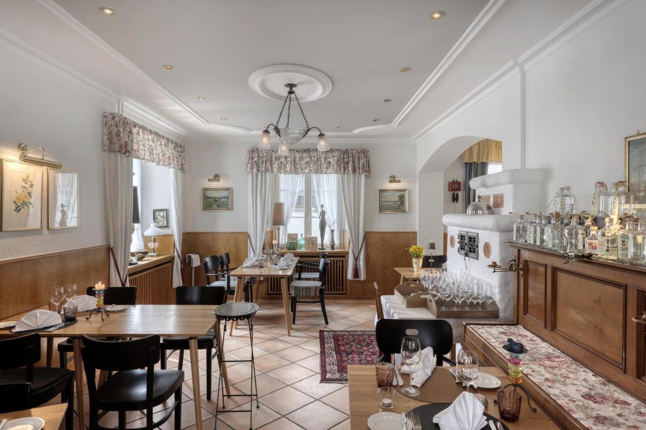 Gasthaus Schwanen & Villa Pfarrhus Stuhlingen Extérieur photo